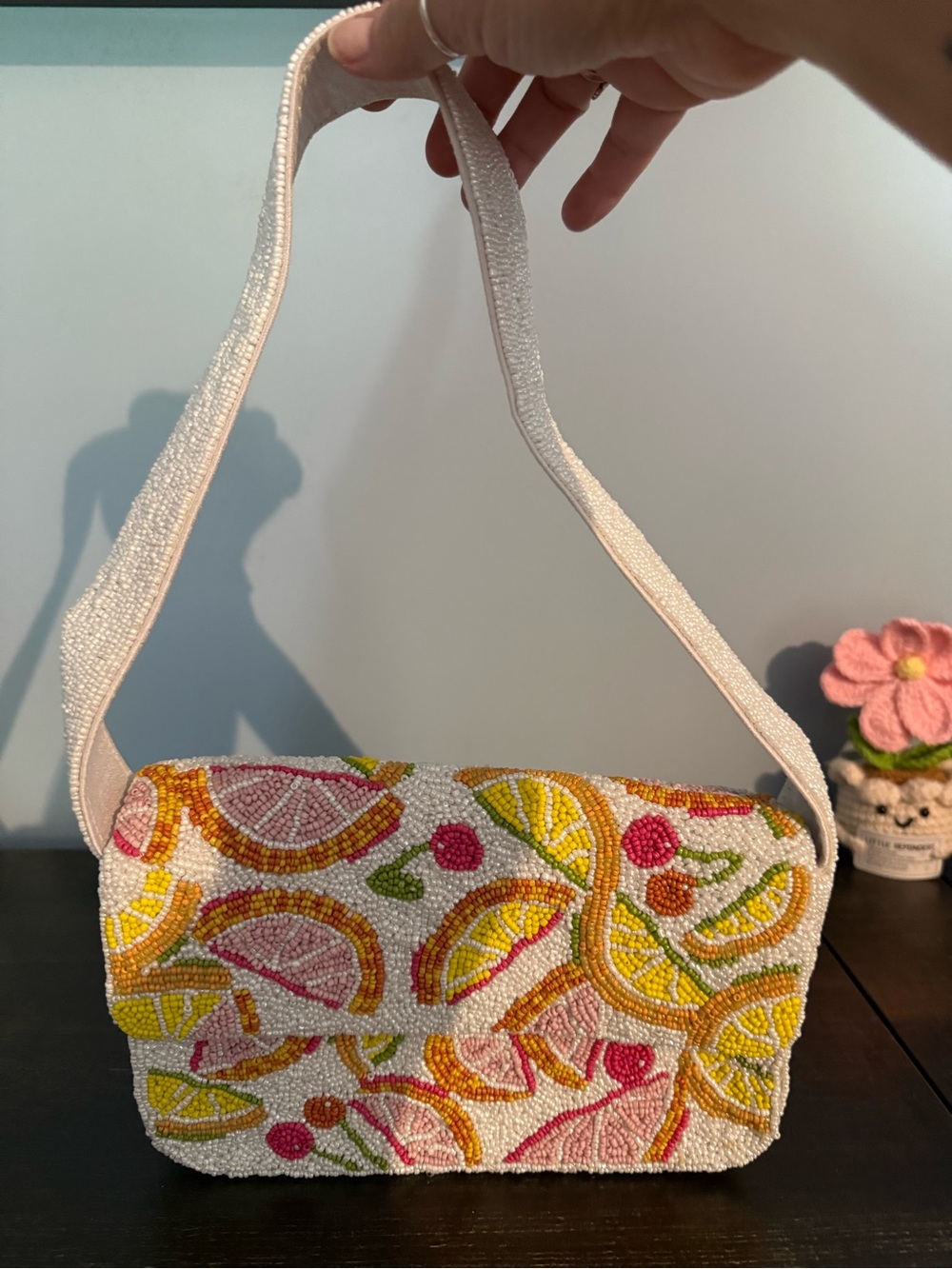 Beaded Citrus Pattern Shoulder Bag - Pink & Yellow